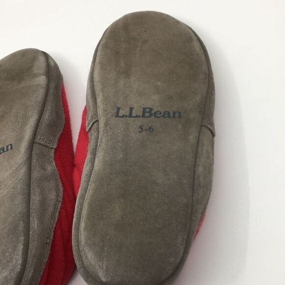 L.L. Bean Red Fleece and Leather Sole Big Kid Slippers Size 5-6 - Picture 12 of 16